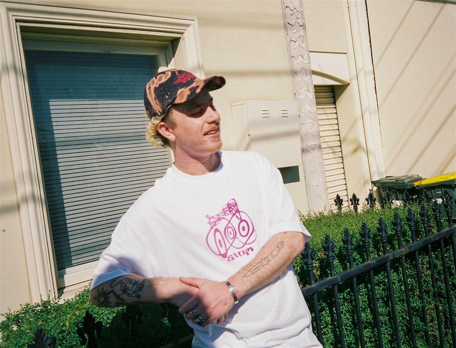 Euphoric Tee - White - STÜM Productions