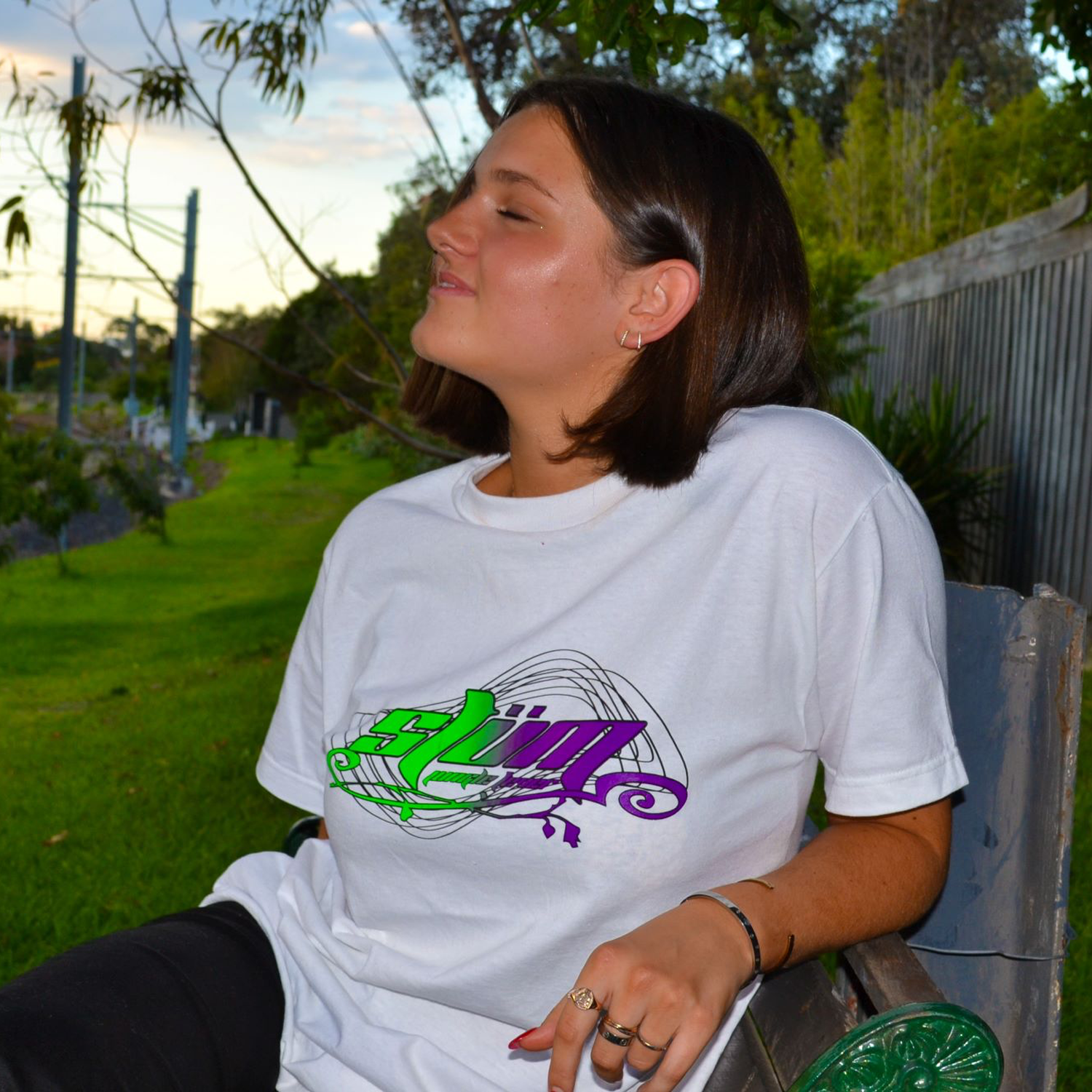 JUNGLE FEVER LOGO TEE - White - STÜM Productions