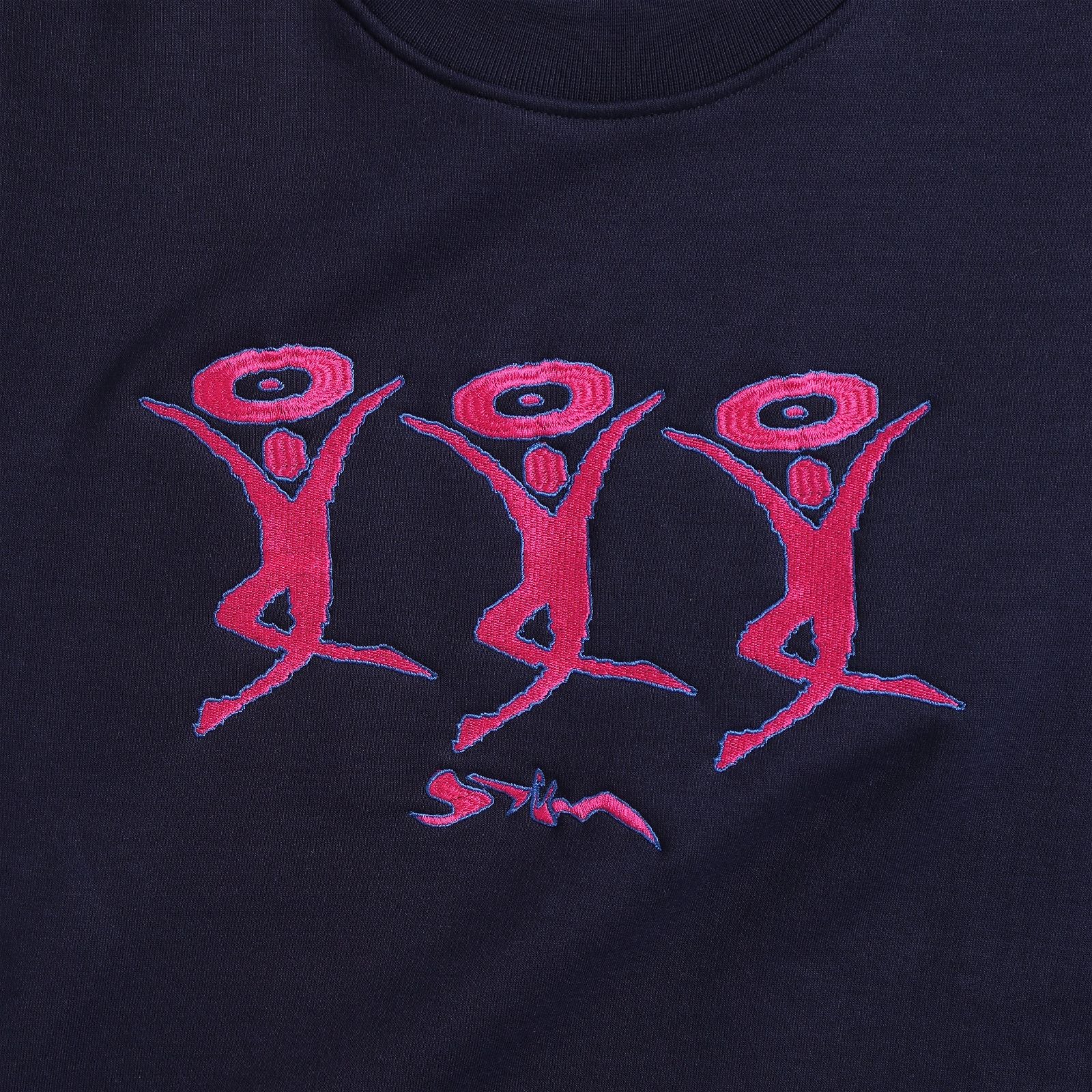 KEEP ON MOVIN! Embroidered Crew Jumper - Navy - STÜM Productions