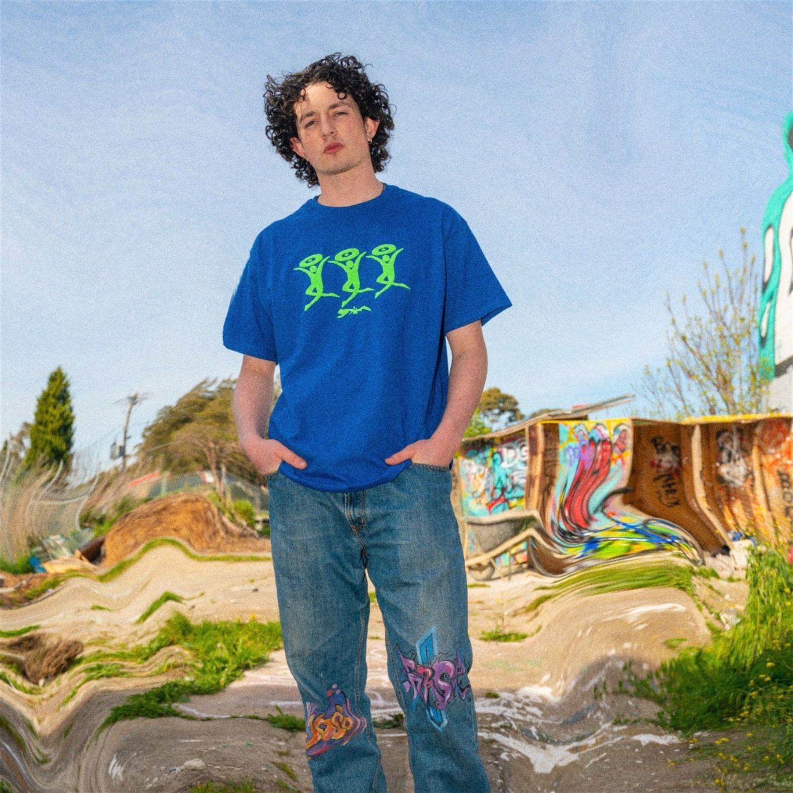 KEEP ON MOVIN! Tee - Royale Blue - STÜM Productions